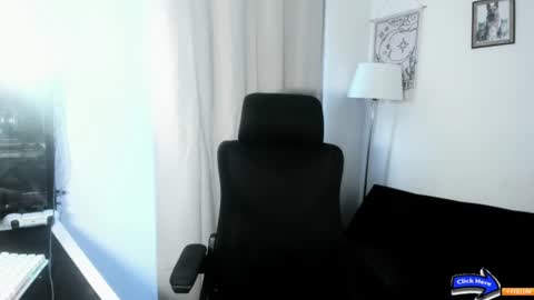 MIA LIZ AND SAM online show from 29, 7, 2026