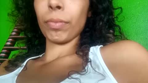 Snapshot of coupleangel01 chatting on 27, 1, 2025 coupleangel01 online show from 27, 1, 2025