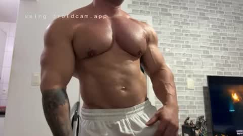 couplemuscle40 online show from 4, 7, 2026
