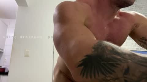 couplemuscle40 online show from 14, 7, 2026