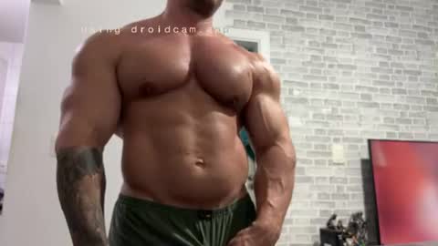couplemuscle40 online show from 22, 7, 2026