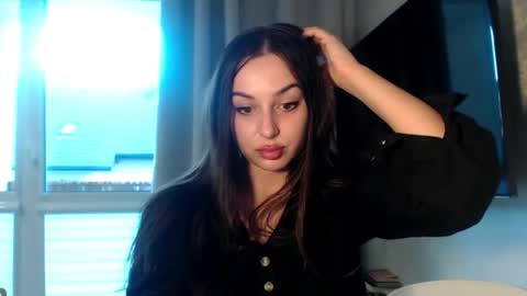 Courtney online show from 7, 10, 2025