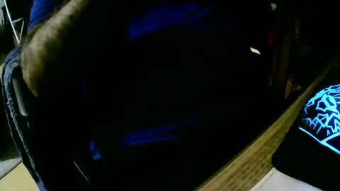 Snapshot of coyote017 chatting on 18, 11, 2025 coyote017 online show from 18, 11, 2025