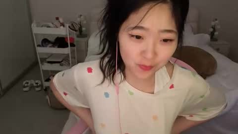Snapshot of cozykorean chatting on 18, 5, 2026 cozykorean online show from 18, 5, 2026