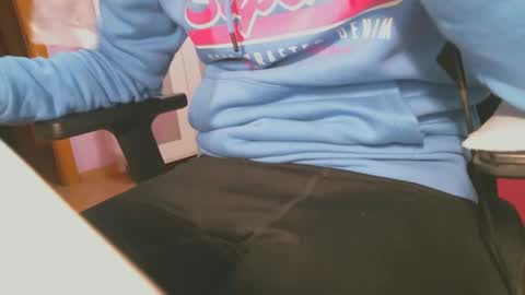 Snapshot of cpg17 chatting on 3, 1, 2025 cpg17 online show from 3, 1, 2025