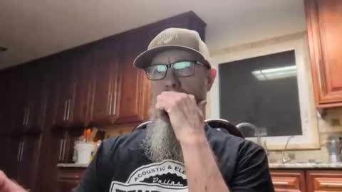 Snapshot of craven_moreass chatting on 24, 5, 2026 Dick Fitswell online show from 24, 5, 2026