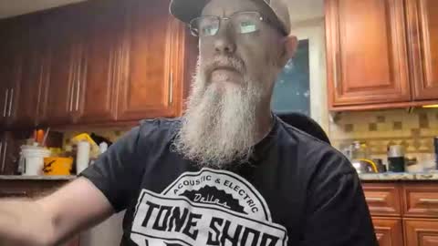 Snapshot of craven_moreass chatting on 29, 5, 2026 Dick Fitswell online show from 29, 5, 2026