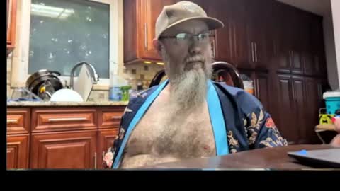 Snapshot of craven_moreass chatting on 2, 8, 2026 Dick Fitswell online show from 2, 8, 2026