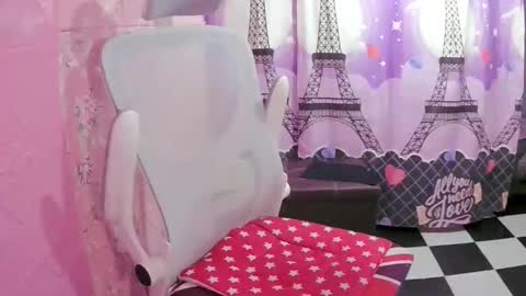 crazy_4u69 online show from 30, 4, 2026