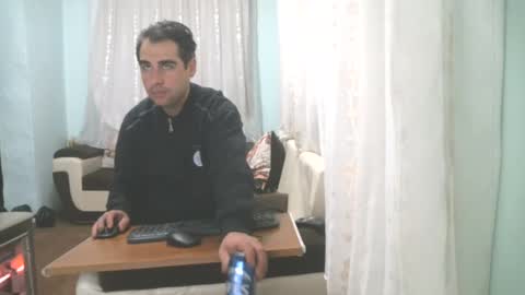 crazy____boy09 online show from 1, 1, 2025