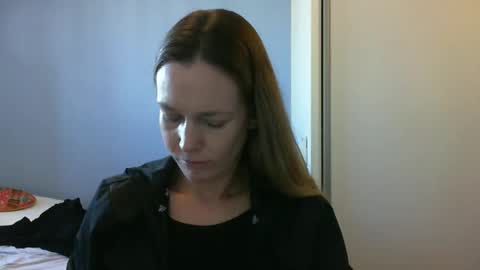 Anny online show from 30, 9, 2025