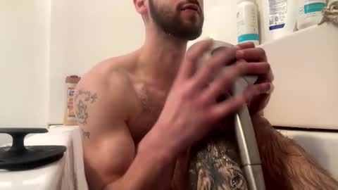 Snapshot of crazydill28 chatting on 4, 12, 2025 crazydill28 online show from 4, 12, 2025