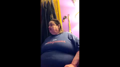 Snapshot of crazygirl802 chatting on 6, 4, 2026 crazygirl802 online show from 6, 4, 2026