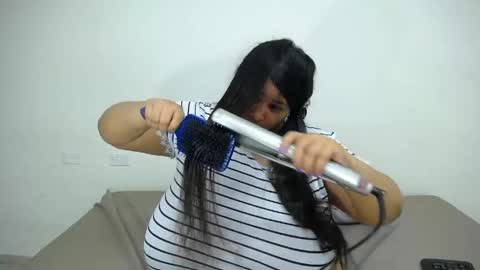 diosalinda online show from 28, 4, 2026