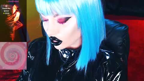 Roxy online show from 25, 4, 2026