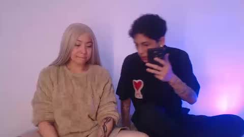  CAMILA Y SEBASTIAN online show from 19, 9, 2025