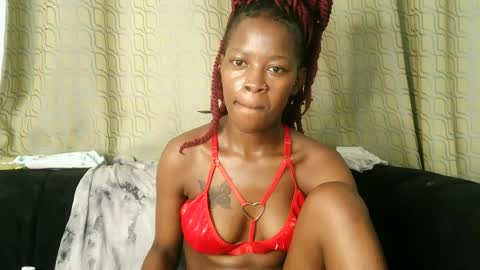 creamy_moonx online show from 20, 7, 2026