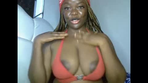 Snapshot of creamypussyxx chatting on 21, 6, 2026 creamypussyxx online show from 21, 6, 2026