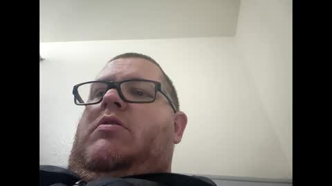 Snapshot of creeeping_death chatting on 15, 1, 2025 The hopeless romantic online show from 15, 1, 2025