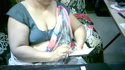 Snapshot of crezybhabihot chatting on 16, 5, 2026 Sonika69 online show from 16, 5, 2026