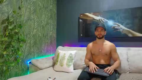 CRHISTIAN online show from 20, 4, 2026