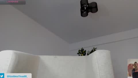 cris_tinne online show from 6, 6, 2026