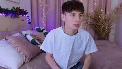 Chris online show from 15, 12, 2025