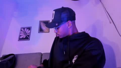 criss_zuri online show from 27, 4, 2026