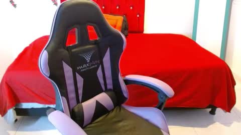 cristal541658 online show from 17, 3, 2026