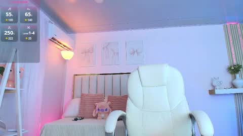 Cristal  online show from 24, 2, 2025