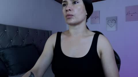  Alejandra from Wednesday to Saturday from 1000 pm to 400 am Colombian hour online show from 26, 4, 2026