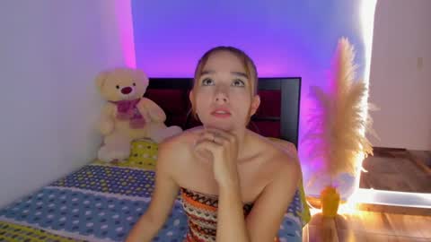 cristal_t2 online show from 10, 7, 2026