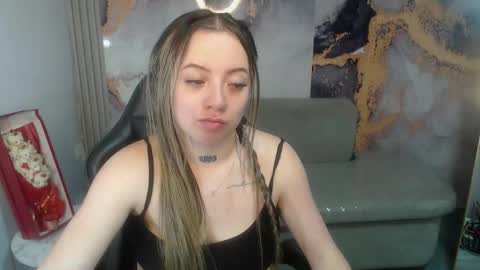 Cristal online show from 9, 9, 2025