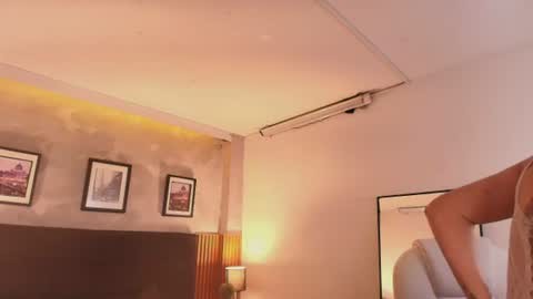 cristalbm_ online show from 15, 7, 2026