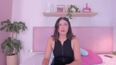 cristalfoxy_ online show from 19, 9, 2025