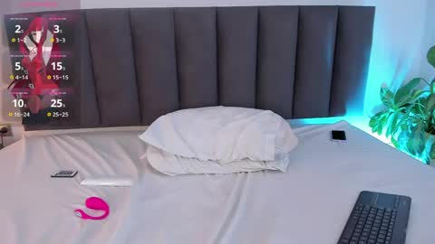 cristalfoxy_ online show from 4, 6, 2026