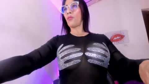 cristal miller online show from 13, 2, 2026