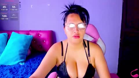 Snapshot of cristaln07 chatting on 10, 9, 2025 Natis online show from 10, 9, 2025