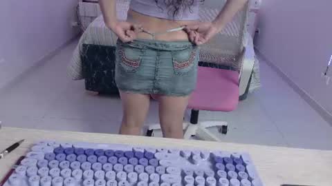 Cristalsexy25 online show from 28, 7, 2026
