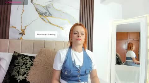 cristal walker online show from 24, 7, 2026