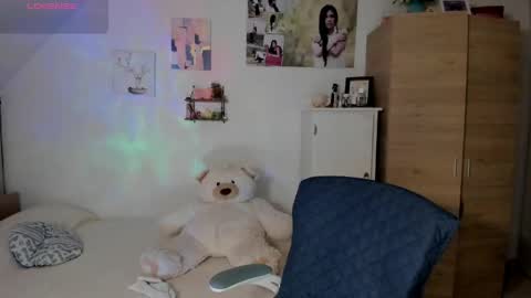 veronika online show from 29, 4, 2026