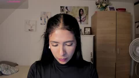 Snapshot of cristamunez chatting on 11, 5, 2026 veronika online show from 11, 5, 2026