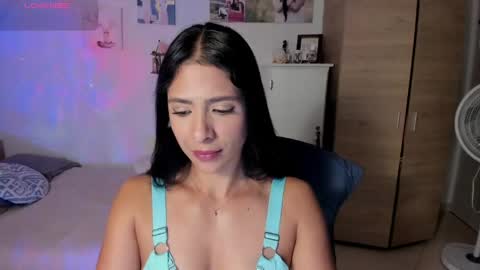 Snapshot of cristamunez chatting on 14, 5, 2026 veronika online show from 14, 5, 2026
