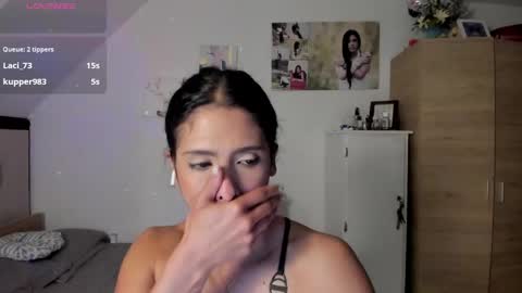 Snapshot of cristamunez chatting on 28, 5, 2026 veronika online show from 28, 5, 2026