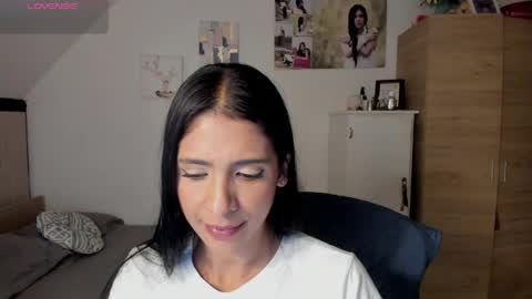 Snapshot of cristamunez chatting on 29, 5, 2026 veronika online show from 29, 5, 2026