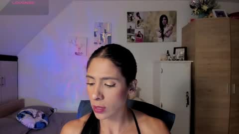 Snapshot of cristamunez chatting on 31, 5, 2026 veronika online show from 31, 5, 2026