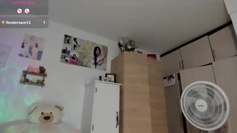 Snapshot of cristamunez chatting on 11, 6, 2026 veronika online show from 11, 6, 2026