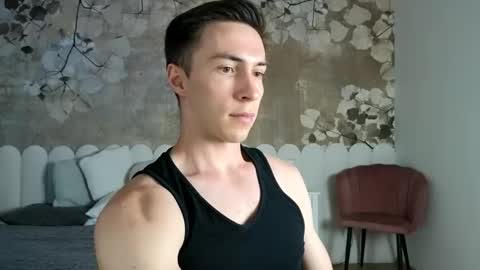 Snapshot of cristianovilla chatting on 5, 6, 2026 CristianoHailey online show from 5, 6, 2026
