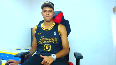 cristian online show from 22, 4, 2026