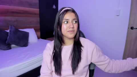 C R I S T I N online show from 21, 4, 2026